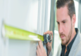 screen door repair in Los Angeles | Roy Mobile Screen